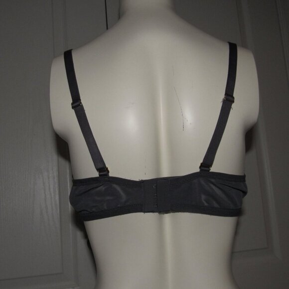 SOMA Lightest Lift Perfect Coverage Gray Bra Size 38C - Picture 2 of 3